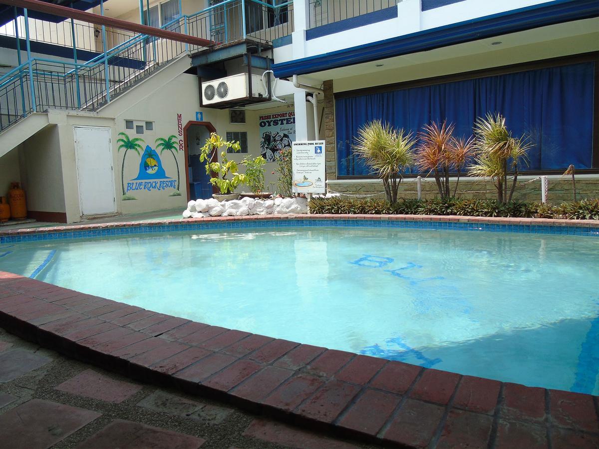 Blue Rock Resort y Dive Centre Olóngapo Exterior foto